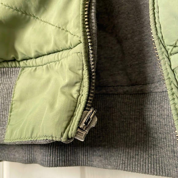 RVCA jacket - Picture 3 of 5